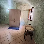 Secret Zen House In The Center With Free Parking & Automatic 24 Hours Check-in *
