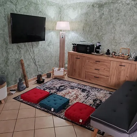 Secret Zen House In The Center With Free Parking & Automatic 24 Hours Check-in Apartmán