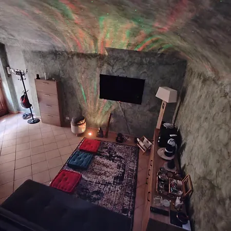 Secret Zen House In The Center With Free Parking & Automatic 24 Hours Check-in Apartmán Casale Monferrato