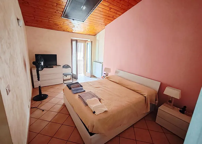 Appartement Secret Zen House In The Center With Free Parking & Automatic 24 Hours Check-in Casale Monferrato